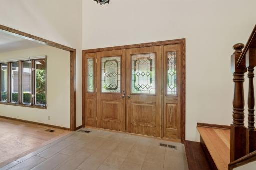 10301 Stanley Circle, Bloomington, MN 55437