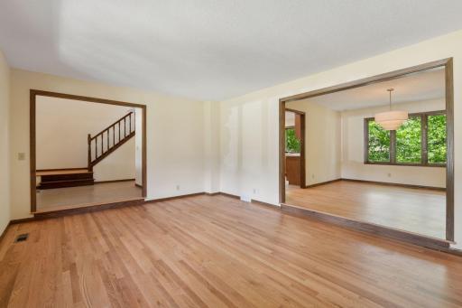 10301 Stanley Circle, Bloomington, MN 55437