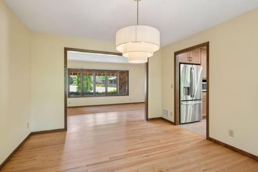 10301 Stanley Circle, Bloomington, MN 55437