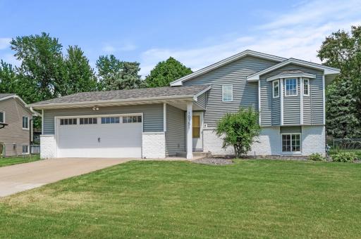 10751 Kumquat Street NW, Minneapolis, MN 55448