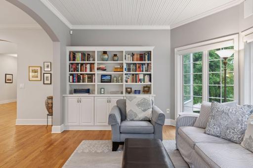 490 Old Long Lake Road, Wayzata, MN 55391