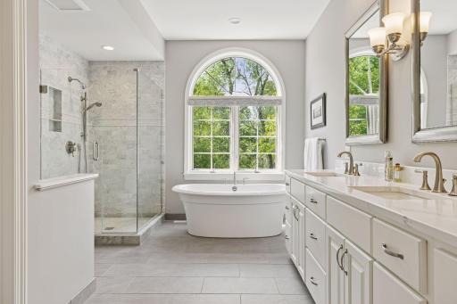 490 Old Long Lake Road, Wayzata, MN 55391