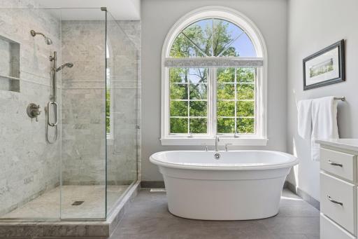 490 Old Long Lake Road, Wayzata, MN 55391