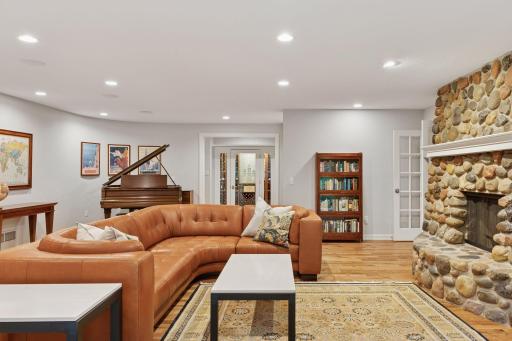 490 Old Long Lake Road, Wayzata, MN 55391