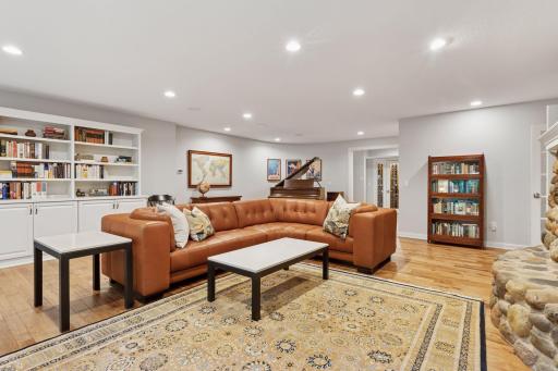 490 Old Long Lake Road, Wayzata, MN 55391