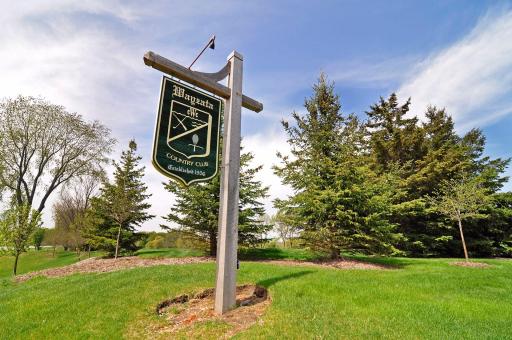 490 Old Long Lake Road, Wayzata, MN 55391