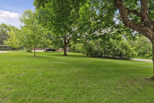 490 Old Long Lake Road, Wayzata, MN 55391