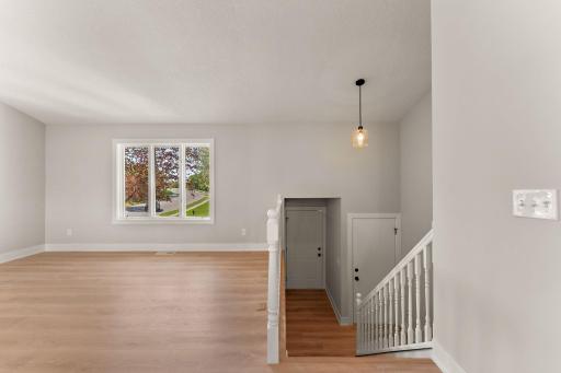 10630 166th Street W, Lakeville, MN 55044