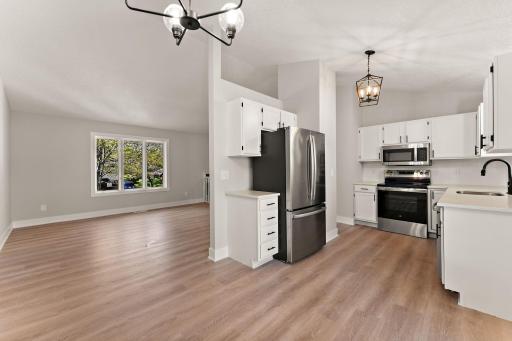 10630 166th Street W, Lakeville, MN 55044