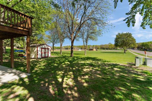10630 166th Street W, Lakeville, MN 55044