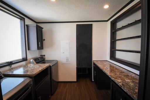 9 S Fork Drive SE, Kasson, MN 55944