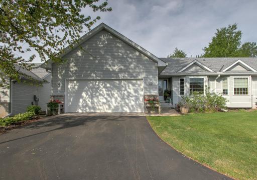 Welcome to 910 Shady Ridge Lane in Braham!