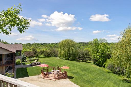 32875 Stanton Trail, Cannon Falls, MN 55009