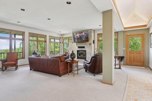 32875 Stanton Trail, Cannon Falls, MN 55009