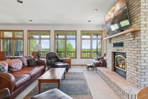 32875 Stanton Trail, Cannon Falls, MN 55009