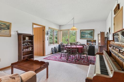 32875 Stanton Trail, Cannon Falls, MN 55009