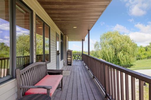 32875 Stanton Trail, Cannon Falls, MN 55009