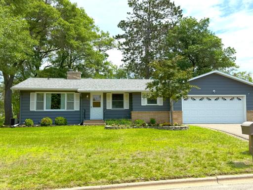 1611 Graydon Avenue, Brainerd, MN 56401