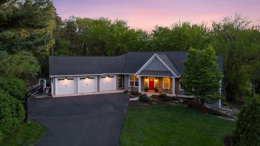 648 Sunset Lane, Mendota Heights, MN 55118