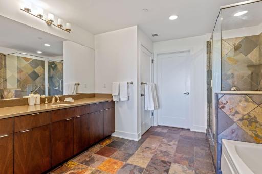 100 3rd Avenue S, 1401, Minneapolis, MN 55401