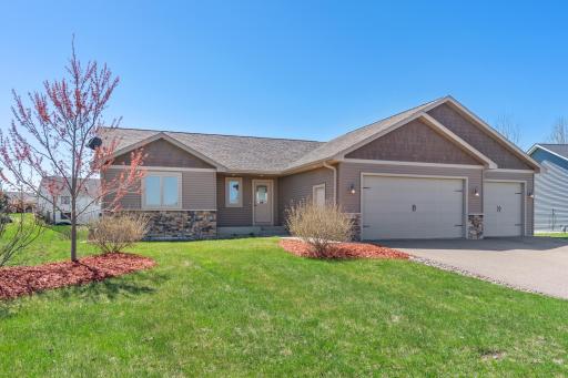 1646 Otter Way, New Richmond, WI 54017