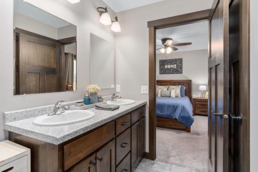 1646 Otter Way, New Richmond, WI 54017