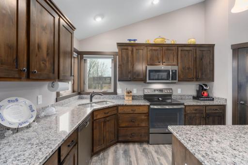 1646 Otter Way, New Richmond, WI 54017
