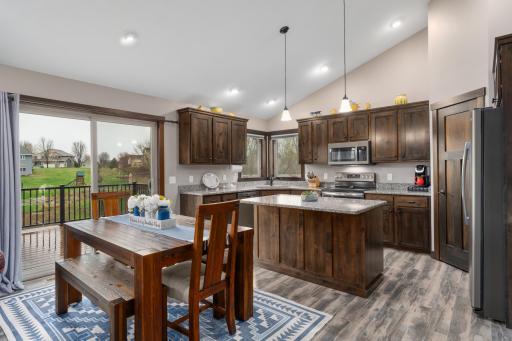 1646 Otter Way, New Richmond, WI 54017