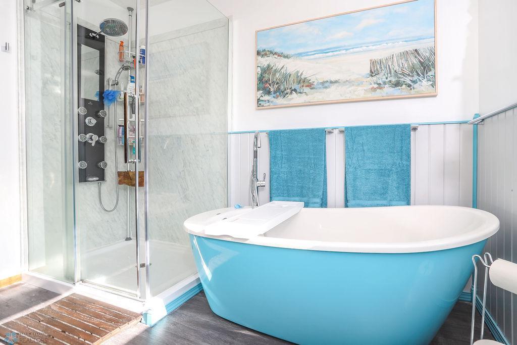 Main floor bathroom