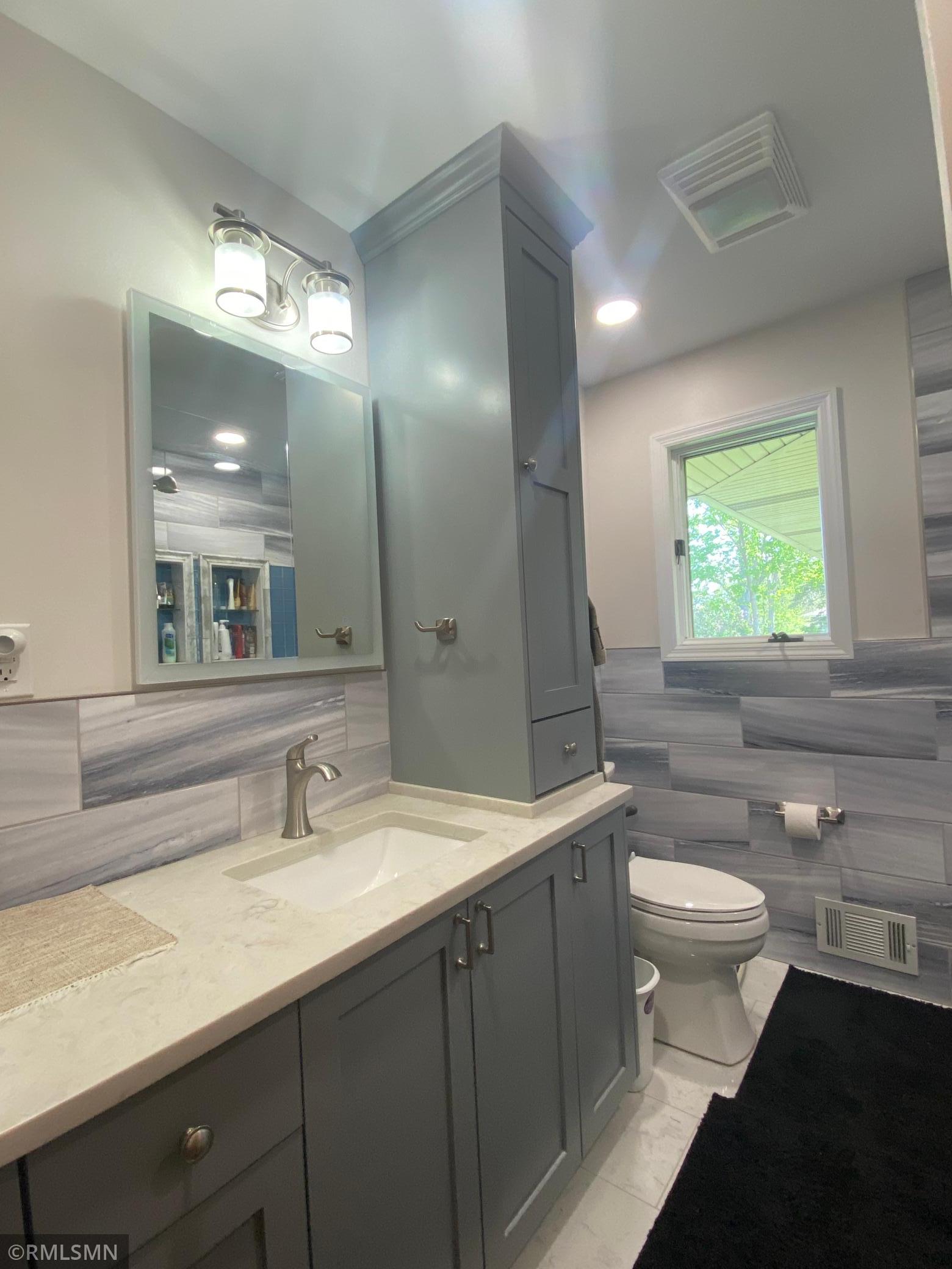 Main floor bath