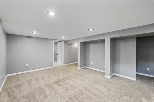 10817 Crooked Lake Boulevard NW, Minneapolis, MN 55433