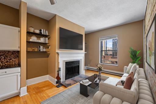 609 S 9th Street, 8, Minneapolis, MN 55404
