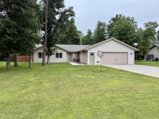 11884 Joneswood Drive, Baxter, MN 56425