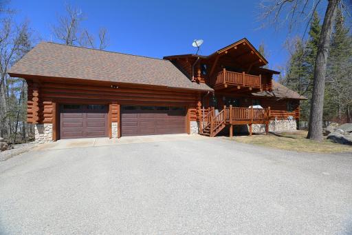 2550 Rock Ridge Road, Cook, MN 55723