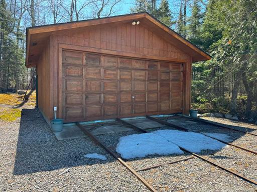 2550 Rock Ridge Road, Cook, MN 55723