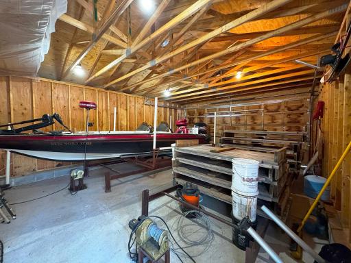 2550 Rock Ridge Road, Cook, MN 55723