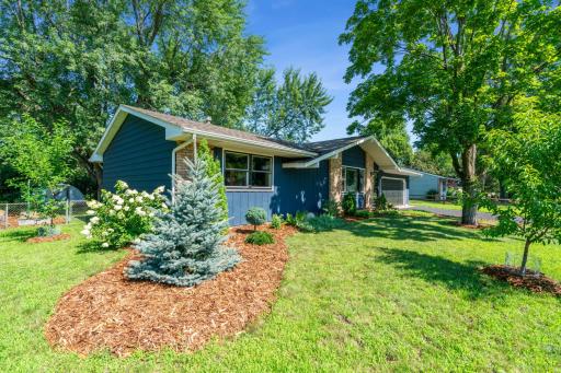4775 Victoria Street N, Saint Paul, MN 55126