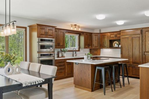 11700 Lockridge Avenue S, Cottage Grove, MN 55033