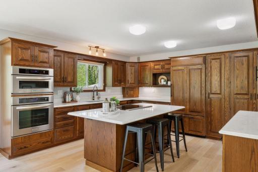 11700 Lockridge Avenue S, Cottage Grove, MN 55033