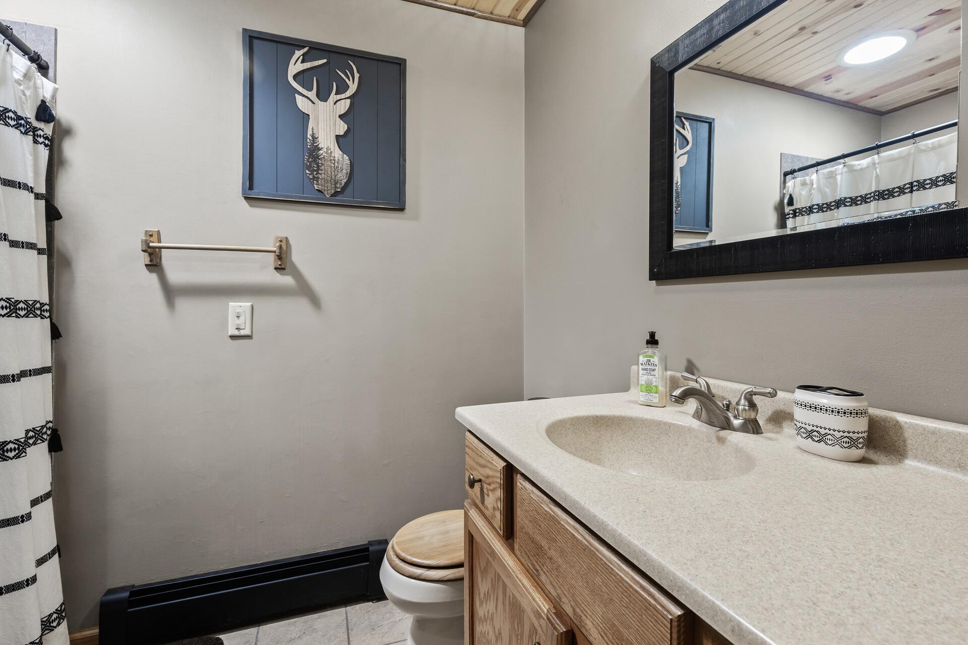 28_36438_July_Ave28_mls.jpg