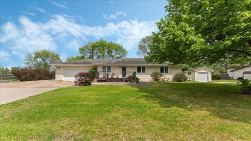 3608 Trista Court, Saint Bonifacius, MN 55375