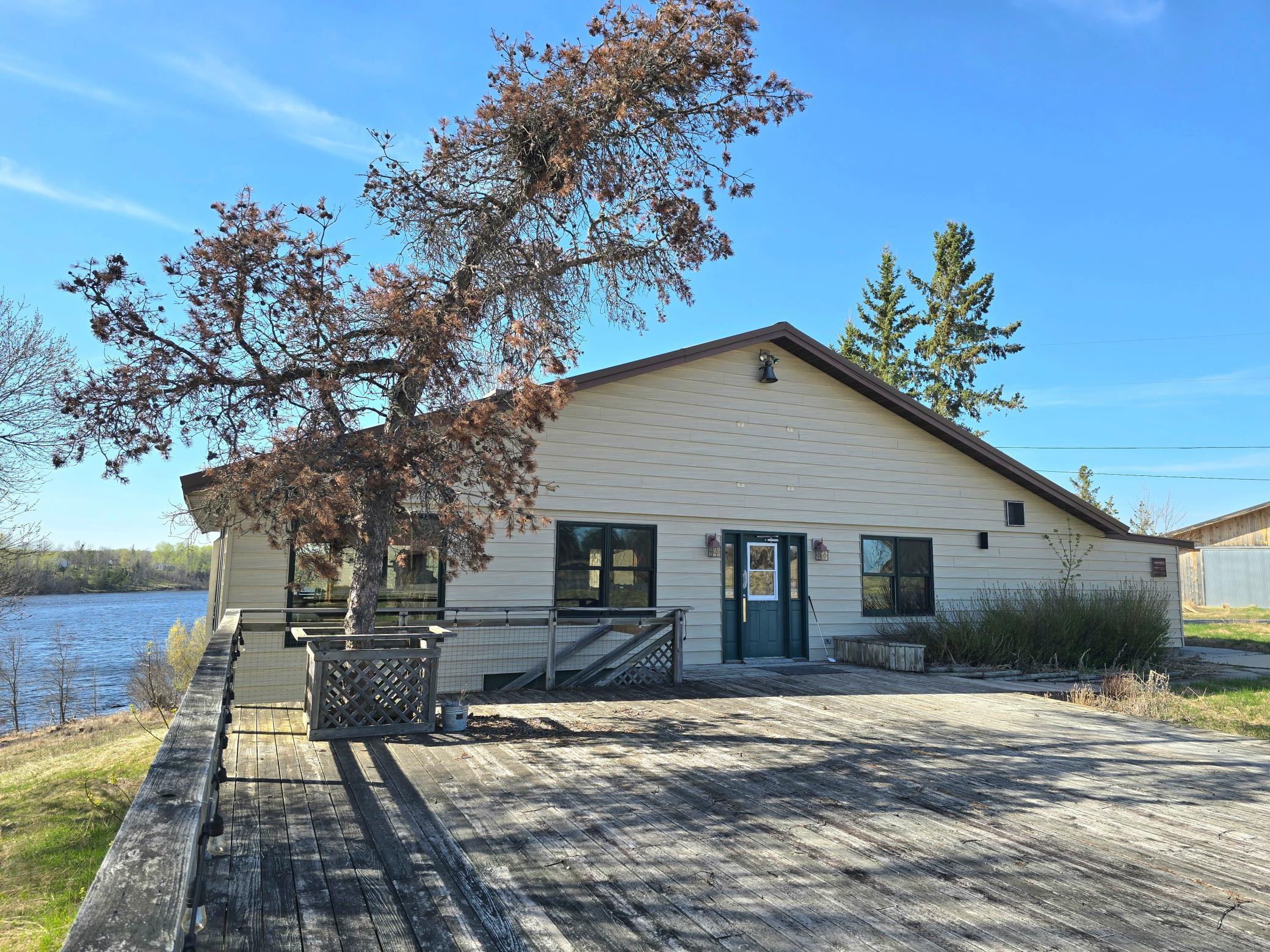 4402 County Road 152, International Falls, MN 56649