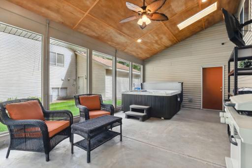 12108 W River Road, Champlin, MN 55316