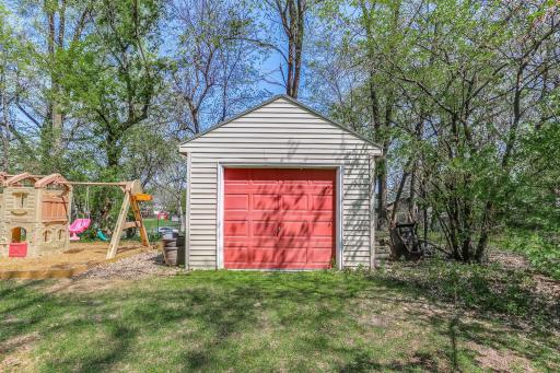 12108 W River Road, Champlin, MN 55316