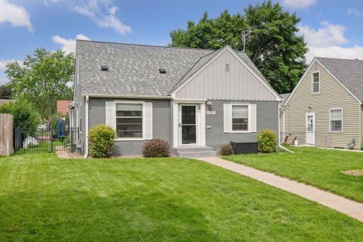 6040 Washburn Avenue S, Minneapolis, MN 55410