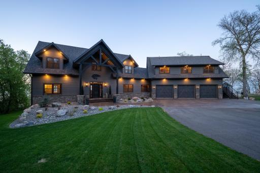 4380 Pine Point Drive NW, Walker, MN 56484