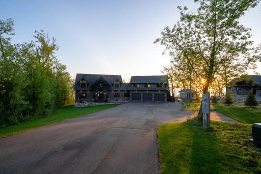 4380 Pine Point Drive NW, Walker, MN 56484