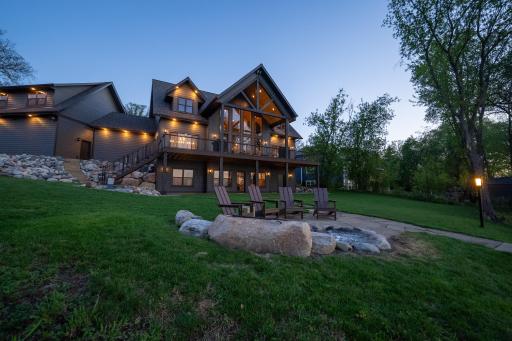4380 Pine Point Drive NW, Walker, MN 56484
