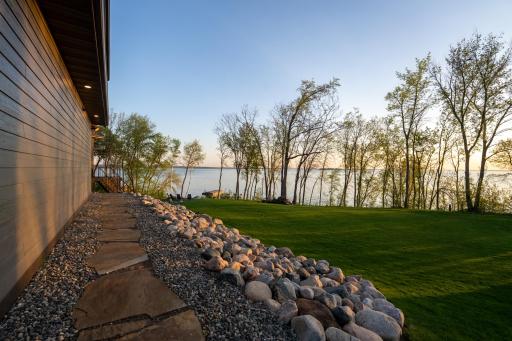 4380 Pine Point Drive NW, Walker, MN 56484