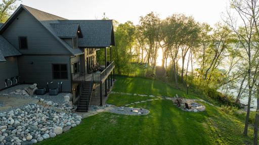 4380 Pine Point Drive NW, Walker, MN 56484